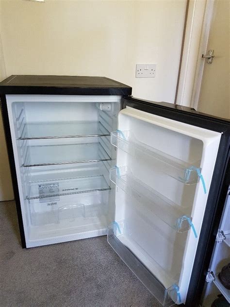 Black Refrigerator No Freezer Compartment Very Good Condition In