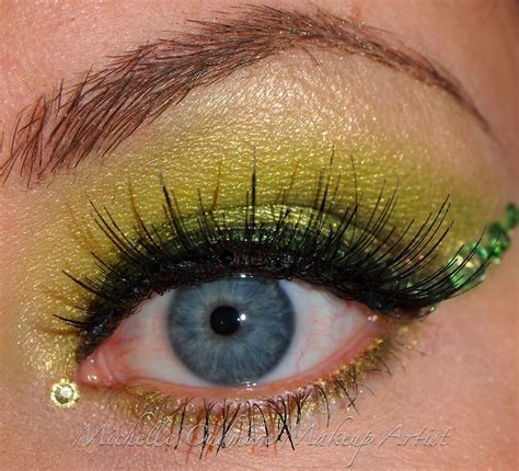 Pei Makeup Artist Irish Eyes Are Smiling With A Green St Patricks Day