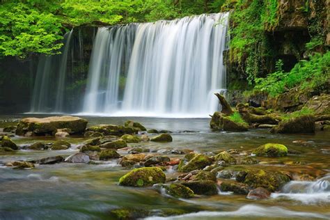 Best Waterfall Swims Uk Top 10 Spectacular Spots