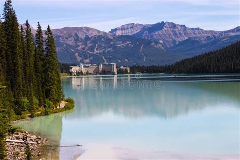 Mountain Scenery In Banff National Park Stock Image Image Of Blue