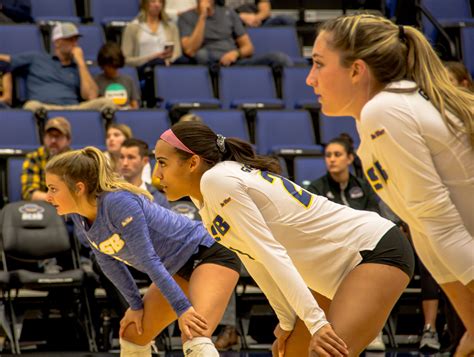 Despite Loss Ucsb Womens Volleyball Impresses At The Ncaa Tournament