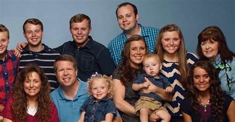 How Much Land Do The Duggars Own Biograph Co Celebrity Profiles Networth And Updates