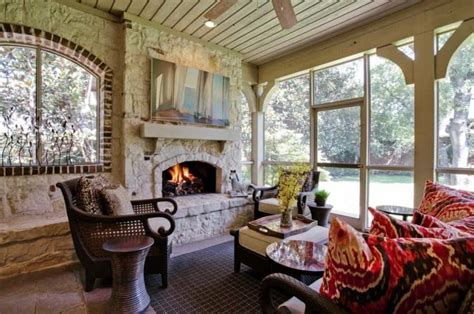 30 Delightful And Intimate Three Season Screened Porch Ideas French