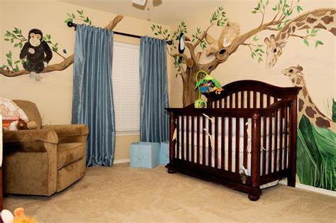 See more ideas about jungle room, kid room decor, jungle theme nursery. Image result for animal themed girl's bedroom | Boy room ...