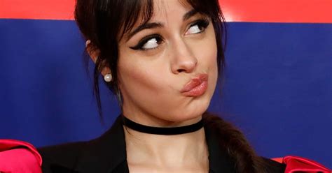 Последние твиты от camila (@camila_cabello). Cinderella, com Camila Cabello, estreia em 2021 - Purebreak