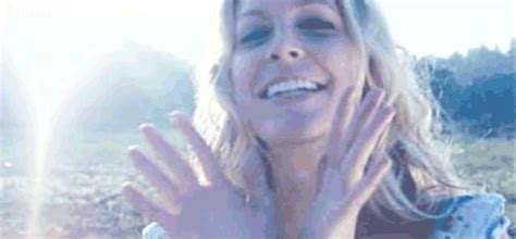 Why Is There No Sheri Moon Zombie Round Mere  On Imgur