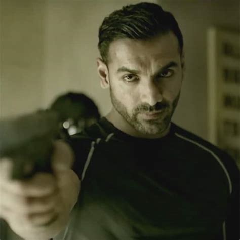 Dishoom Movie Trailer John Abraham And Varun Dhawan Will Give You An Adrenaline Rush In These