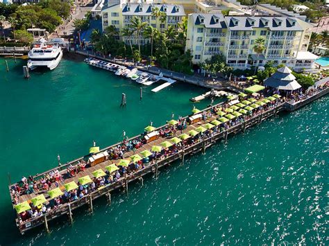 Sunset Pier Bar In Key West Ocean Key Resort And Spa