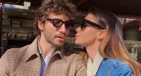 Belen Rodriguez E De Martino Il Primo Bacio Dopo Il Ritorno Di Fiamma