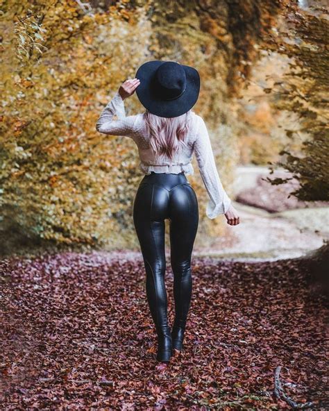 Julia Baessler On Instagram “autumn Walks 🍂 When Falling Leaves Hide