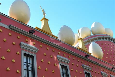 Tour To Salvador Dalí Museum From Barcelona Cadaqués Tour