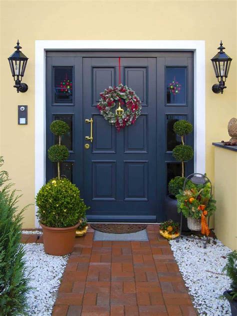 Front Door Colors For Tan House 13 Photo Ideas