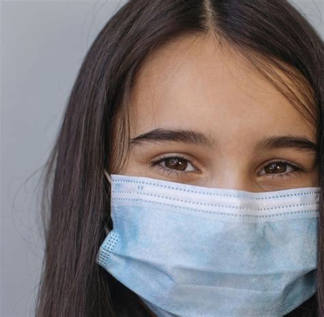 Die zugelassenen selbsttests stammen aus verschiedenen ländern: Antigen-Selbsttest: Test-Hoffnung für alle - mit der Nasen ...