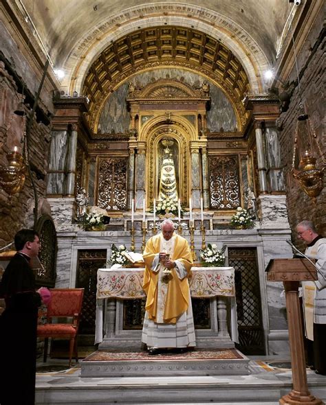 Sanctuaryofloreto Italy Popefrancis Santuariodiloreto Santopadre