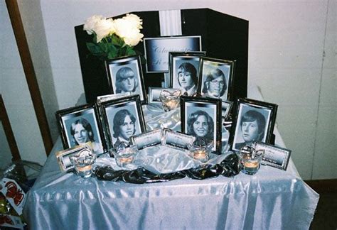 Class Reunion Memorial Table Ideas School Reunion Decorations