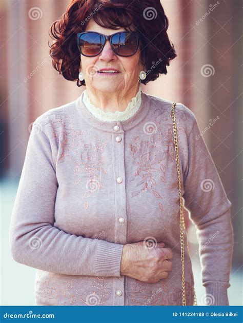 Ts For 80 Year Old Lady Discount Buy Save 69 Jlcatjgobmx