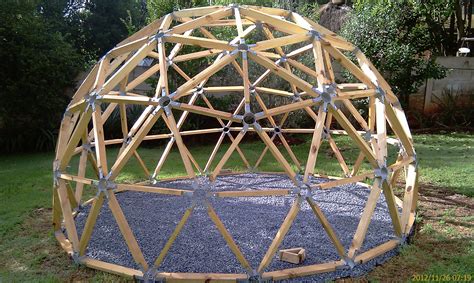 Pin By Ojopodoabe On Homestead Geodome Geodesic Dome Geodesic