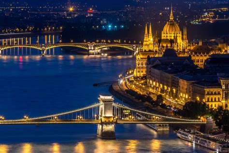 Hungarian Parliament Building Wallpapers Backgrounds