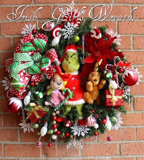 Grinch And Max And Cindy Lou Who Christmas Wreath 2