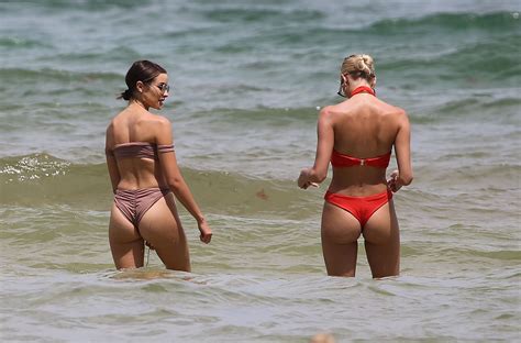 Olivia Culpo And Devon Windsor Sexy 139 Photos Thefappening