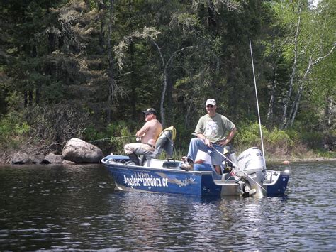 All about fishing at lake red rock for largemouth bass, channel catfish, flathead catfish, black crappie, white crappie, walleye, white bass, hybrid striped bass fishing enthusiasts who prefer to fish from shore can find access via the parks, campgrounds and public access roads around the lake. Red Lake Fishing Reports Ontario for Monster Northern Pike ...