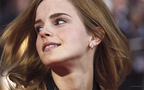 Emma Watson Nose Piercing
