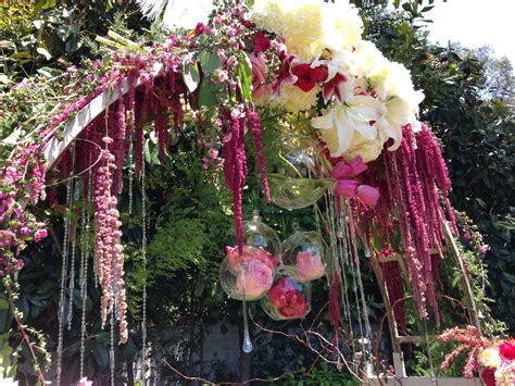 Great Gatsby Art Deco 1920s Themed Wedding Arch Concept