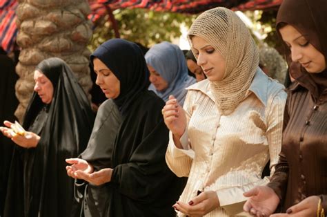 Iraqi Women Join Security Program In Diyala