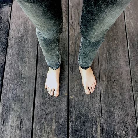 Bare Feet And Blue Jeans Stock Photos Royalty Free Bare Feet And Blue