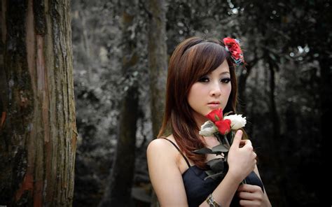 Beautiful Cute Asian Girls Desktop Wallpapers 1680 X