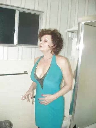 Ann Dall Smoking Granny Gilf Porn Gallery