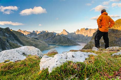 The 3 Best Lofoten Hiking Trails On Norways Dramatic Islands