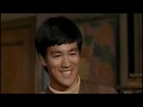 Bruce Lee en Marlowe, detective muy privado (1969) - YouTube
