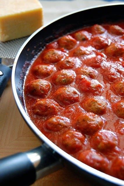 Italian Meatballs In Tomato Sauce Recipe Agneseitalianrecipes