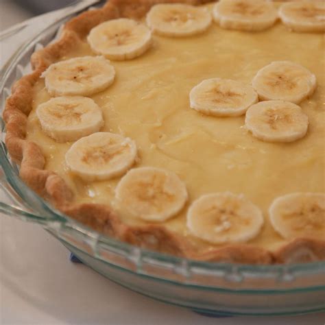 tarte à la banane à la crème qc allrecipes ca banana cream pie recipe banana pie