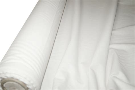 100 White Cotton Fabric Plain Sheeting Crafts Quilting 150cm 60