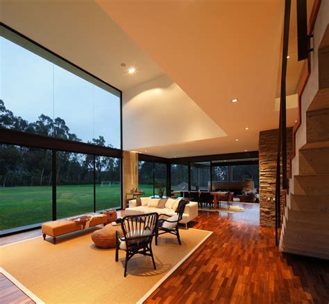 Spacious Home in Peru Inducing Gratitude and Admiration - http://www