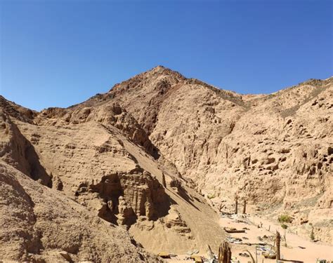 Premium Photo Sinai Desert Rocks And Mountains Background Mountain
