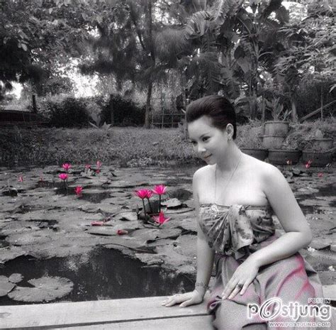 ล่าสุด (12 มกราคม 2564) บุ๋ม ปนัดดา ก็ได้เปิดใจถึงเรื่องนี้กับ. บุ๋ม ปนัดดา ในบท คุณนายน้อม ละครเรื่อง ลูกทาศ สวยแซ่บ แย่ง ...