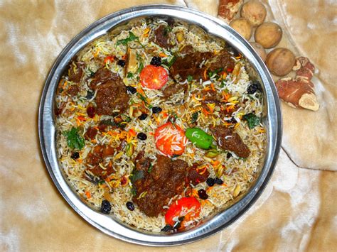 Traditional Communal Arab Dish · Walking Through Windsoressex
