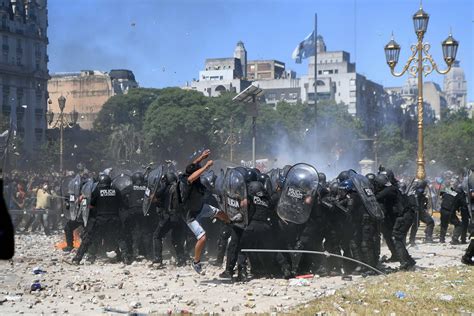 FORO POLICIA Ver Tema Policía Buenos Aires defiende el Congreso en