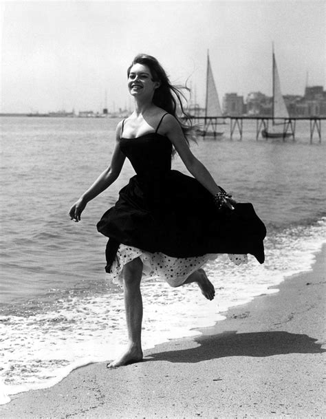 Poze Brigitte Bardot Actor Poza 111 Din 201 CineMagia Ro
