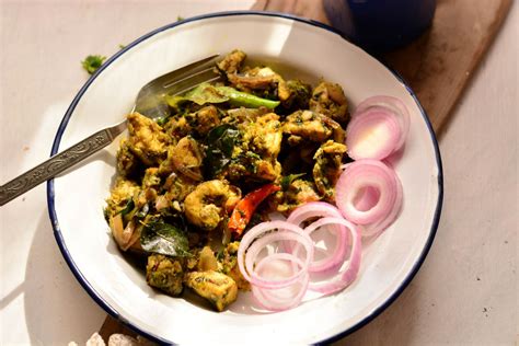 Andhra Style Green Chilli Chicken Recipe By Archanas Kitchen