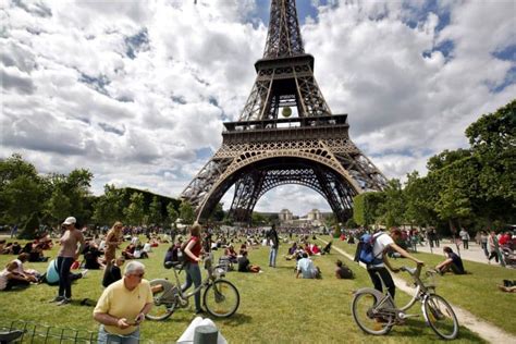 Top 5 Fun Facts About The Eiffel Tower Discover Walks Paris