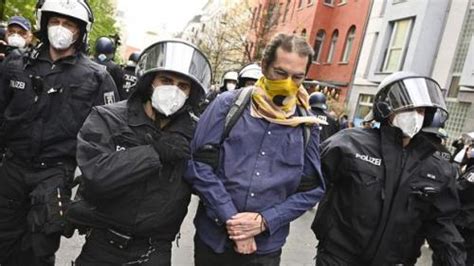 ألمانيا اعتقال عشرات المتظاهرين ضد إجراءات الإغلاق في برلين Alordoon