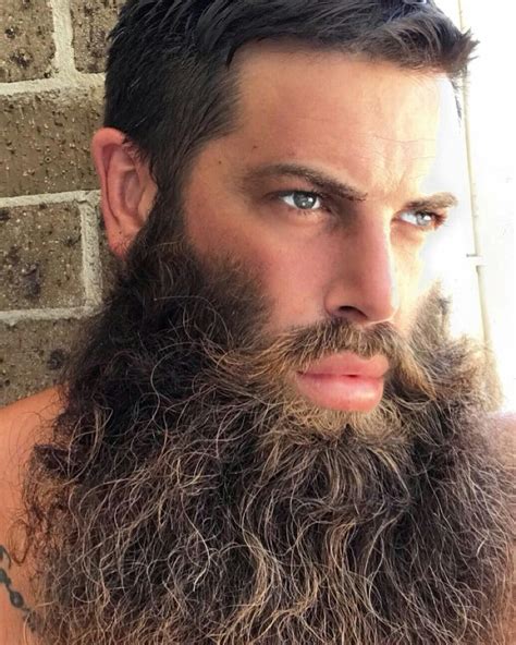 Your Daily Dose Of Great Beards From Beardedmoney Com Beard Life