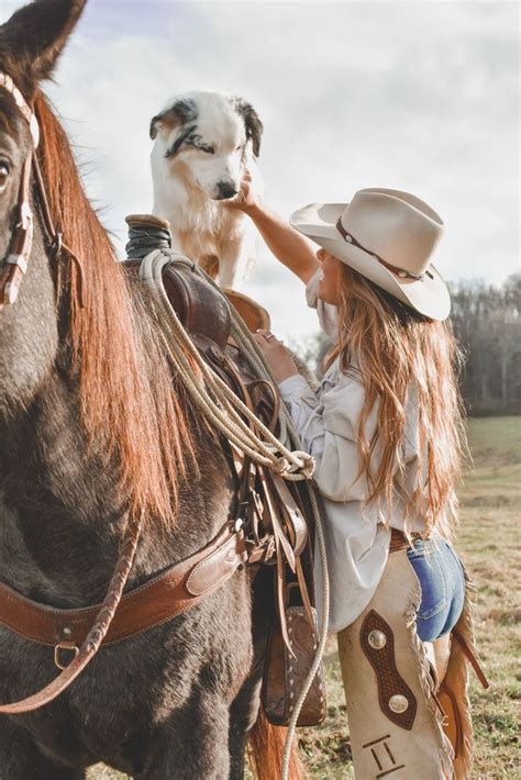 Cowgirlmagazine In 2021 Dog Photoshoot Rodeo Life Horse Photography