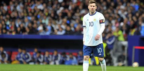 Born 24 june 1987) is an argentine professional footballer who plays as a forward and captains both spanish club barcelona. Lionel Messi Takes A Swipe At His Critics, Says 'It Hurts ...