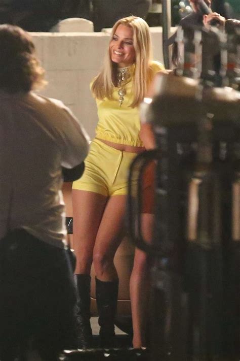 Margot Robbie On Set Of Once Upon A Time In Hollywood Gotceleb