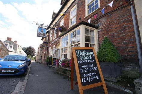 The Saracens Head Hotel Deals And Reviews Dunmow